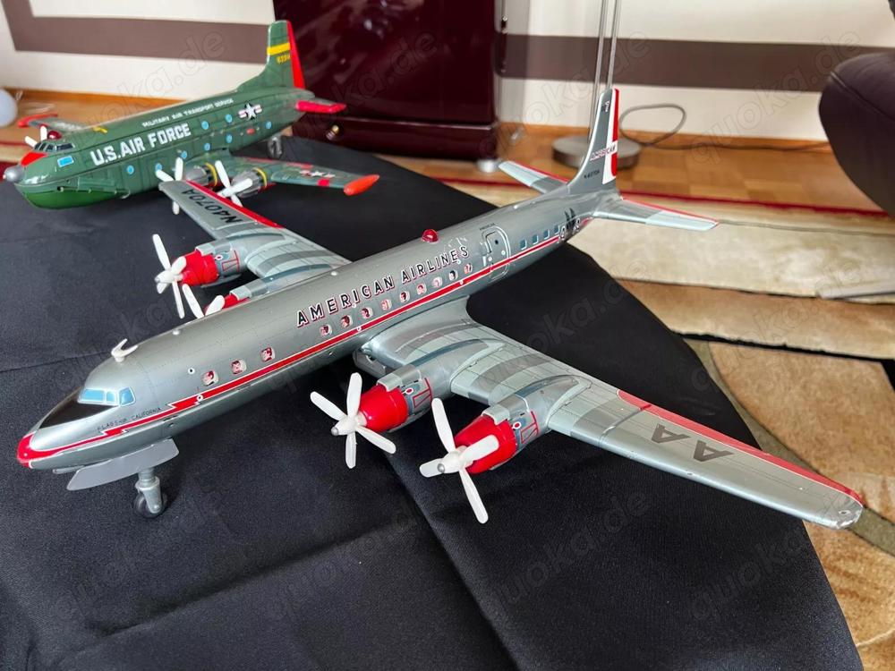 Original Yonezawa Douglas DC 7 Flagship California.