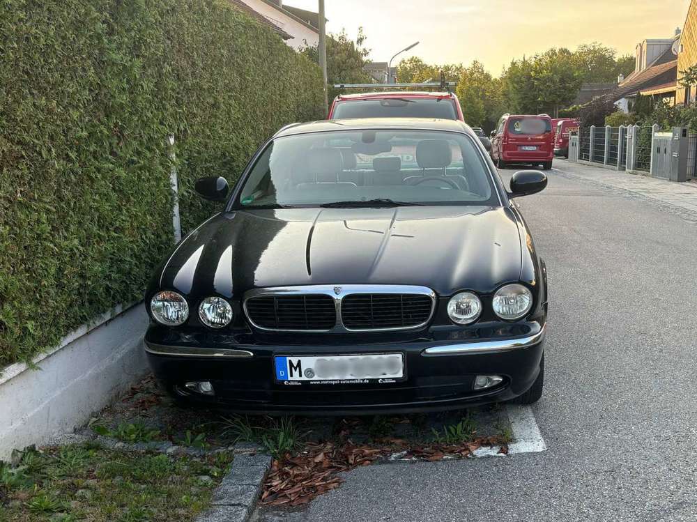 Jaguar XJ XJ6 3.0