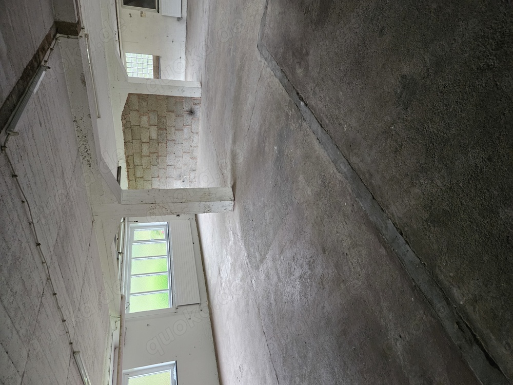 Lagerfläche 240 qm  Lagerfläche 240 qm