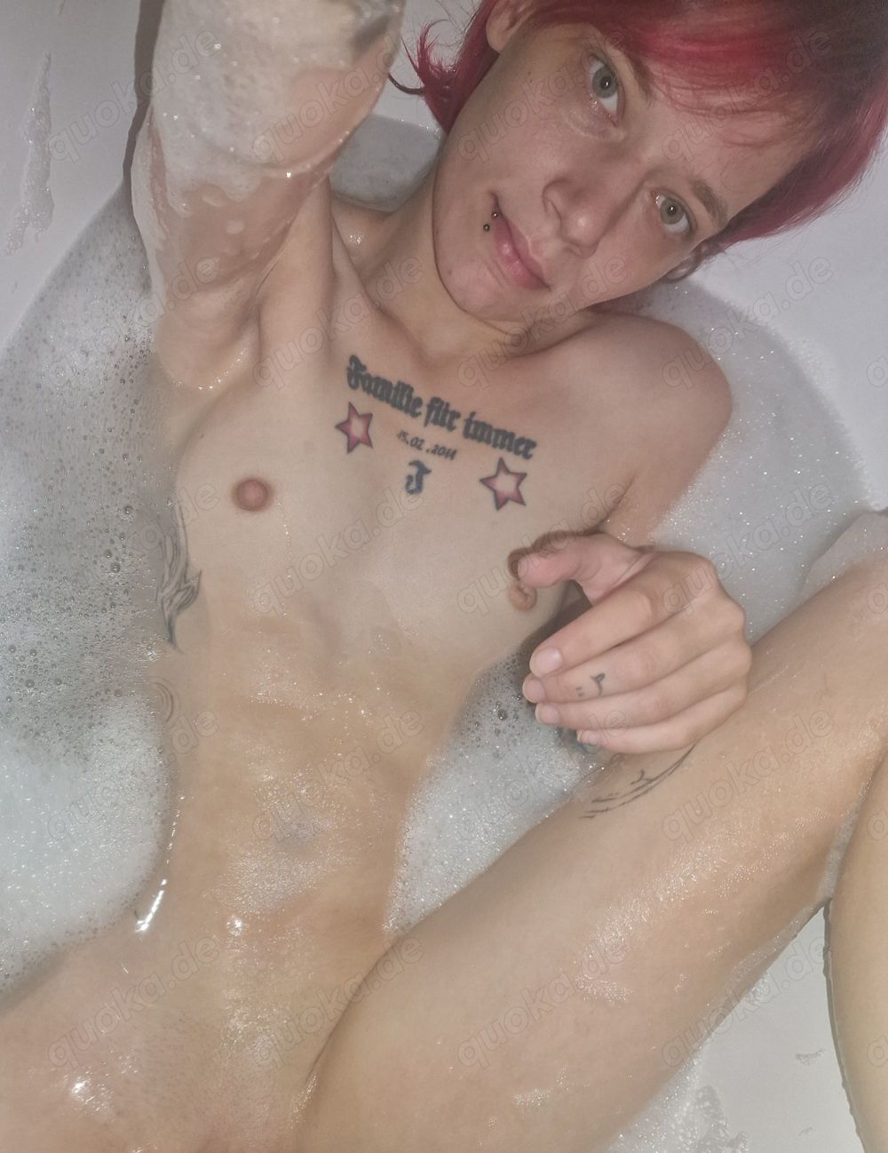 Hallo Jungs und Männer, Ich möchte mit euch privat Chatten!