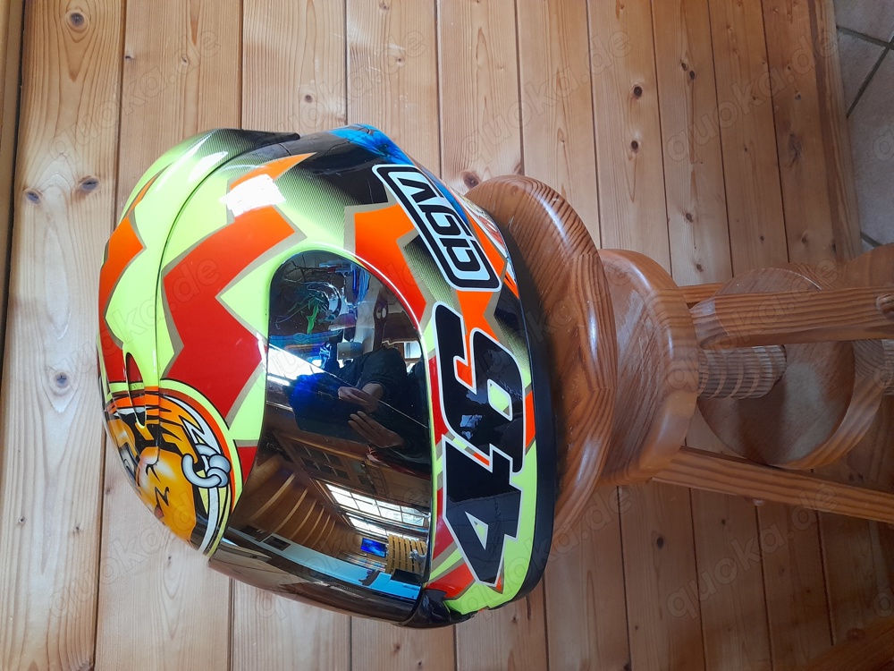 Verkaufe Valentino Rossi Helm Verkaufe Valentino Rossi Helm
