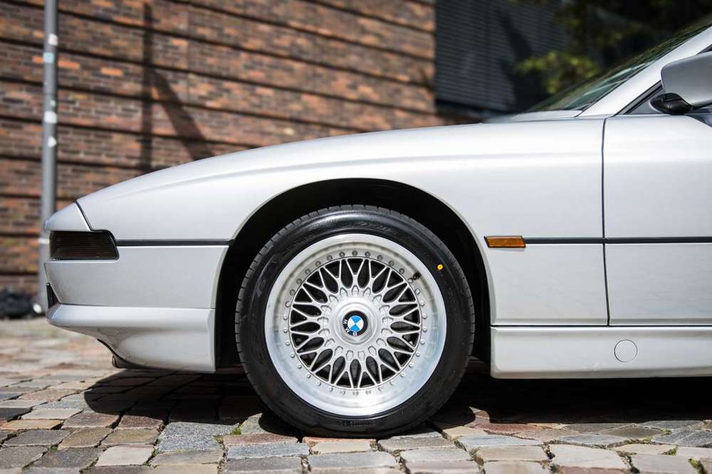 BMW 850 850Ci (850i)