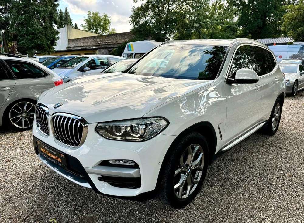BMW X3 xDrive 20dxLine Navi LED Leder Euro6 HeadUP Kamera