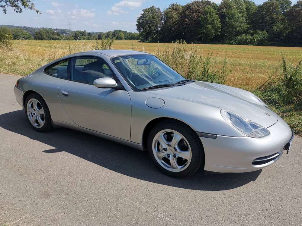 Porsche 996 911 Carrera 4  Coupé, 73.000 km, Sammlerzustand