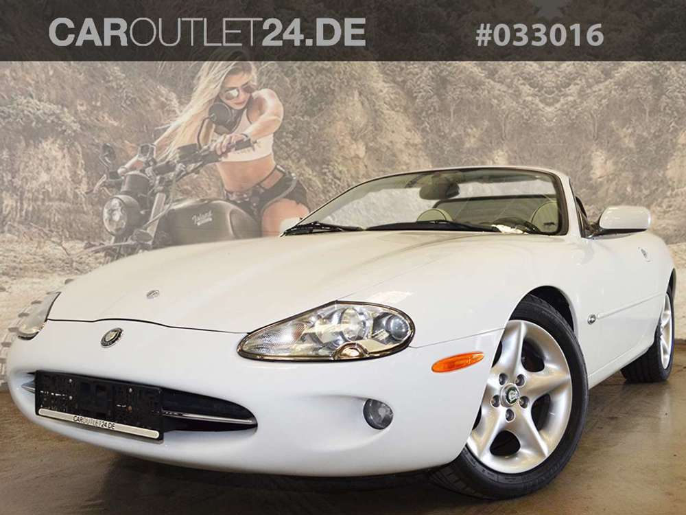 Jaguar XK8 CabrioletExclusive *Weiss Ivory*