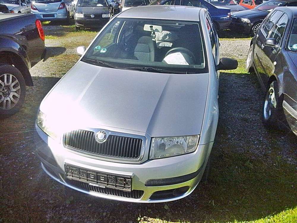 Skoda Fabia Extra 1.4 Limo /met+ABS/+eFH+Klima/EU 4/TÜV neu
