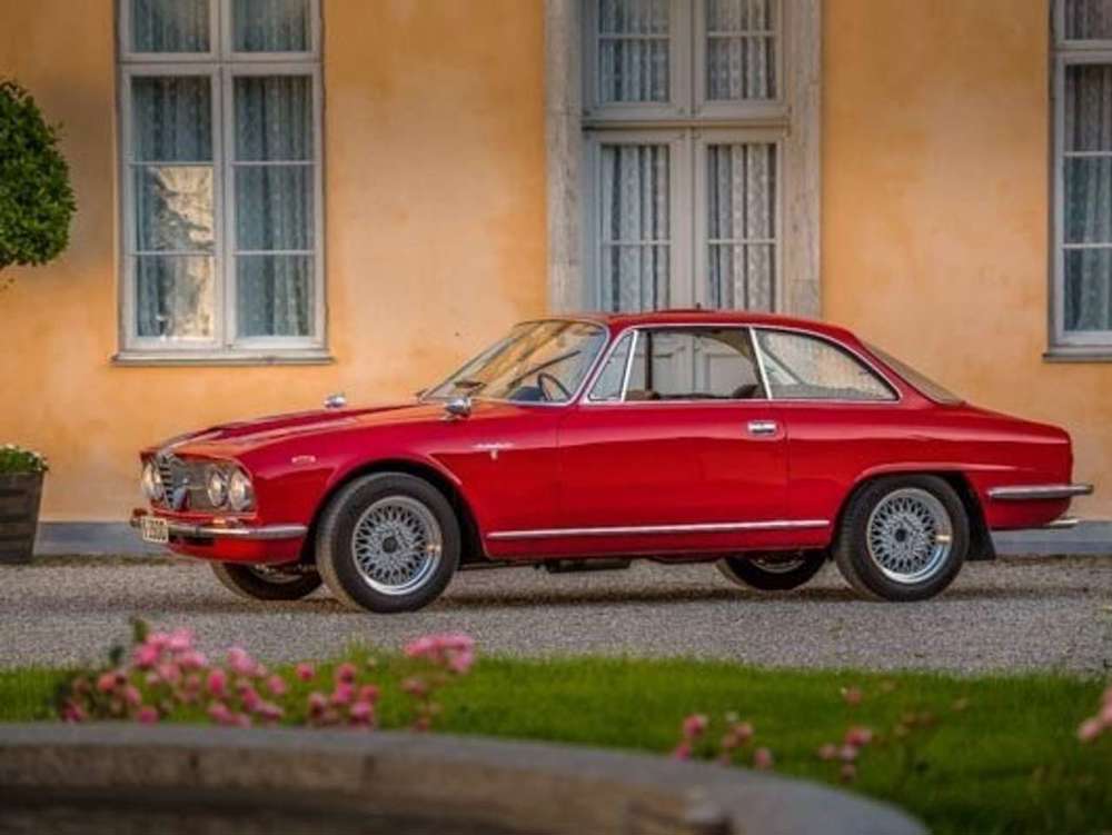 Alfa Romeo Sprint 2600