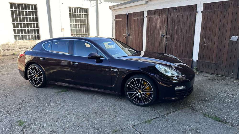 Porsche Panamera S