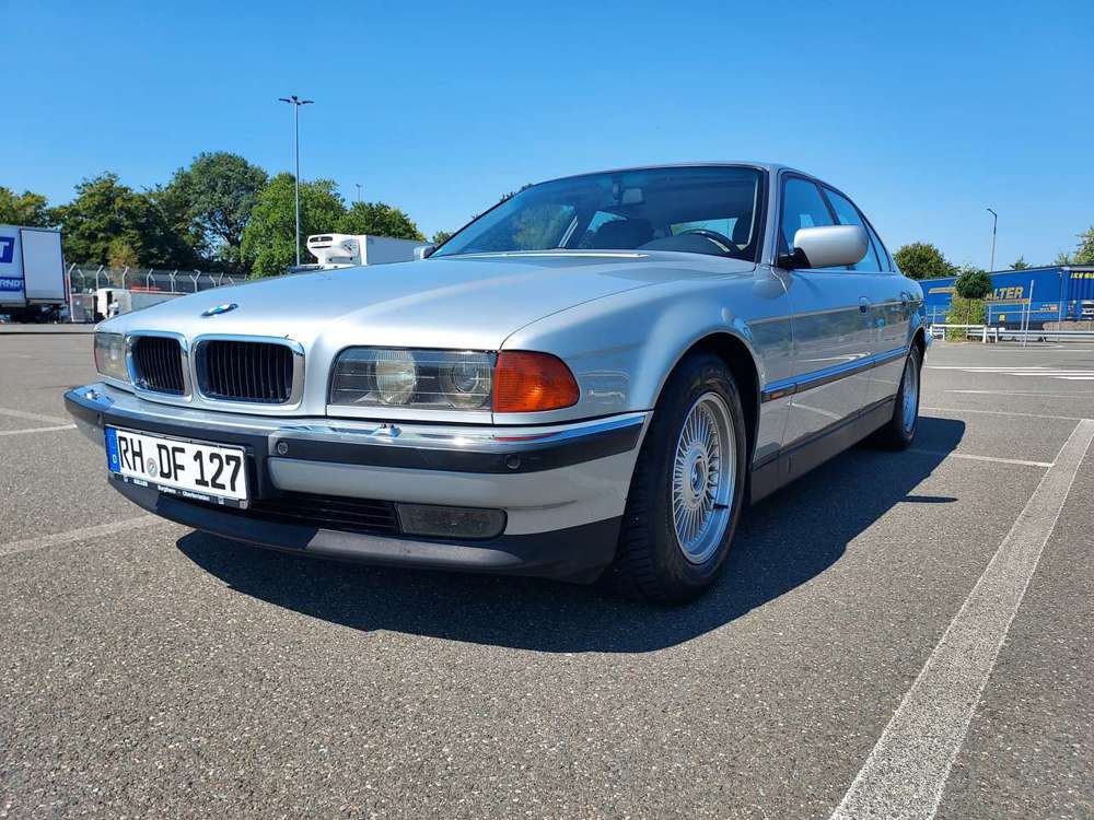 BMW 740 740iL