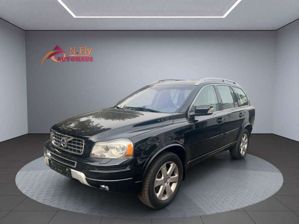 Volvo XC90 D5 *7Sitze*StHz*Zahnriemen+Service+HU neu