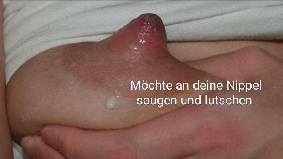 Hallo bin M und habe ein Titten Fetisch ich möchte immer gerne daran nuckeln und saugen