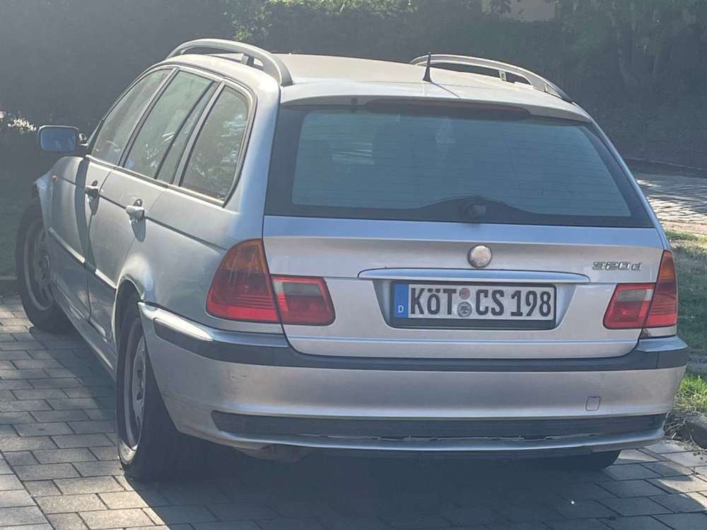 BMW 320 320d touring