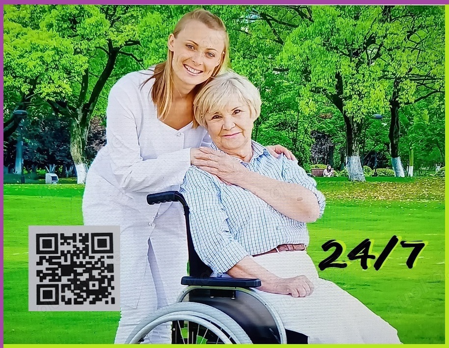 Unsere Pflegekräfte unterstützen Senioren bei alltäglichen Aufgaben und leisten ihnen Gesellschaft