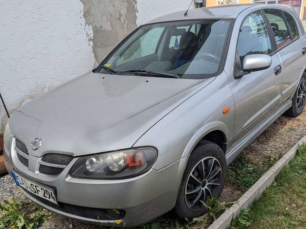 Nissan Almera Tino Almera Tino