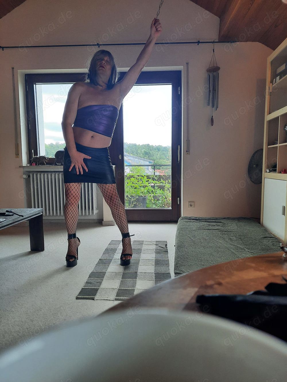 Dwt,TV, Raum Böblingen  Besuchbar oder Escort  Benütze mich oder unterwerfe  DICH.  BJ,HJ,Av passiv,