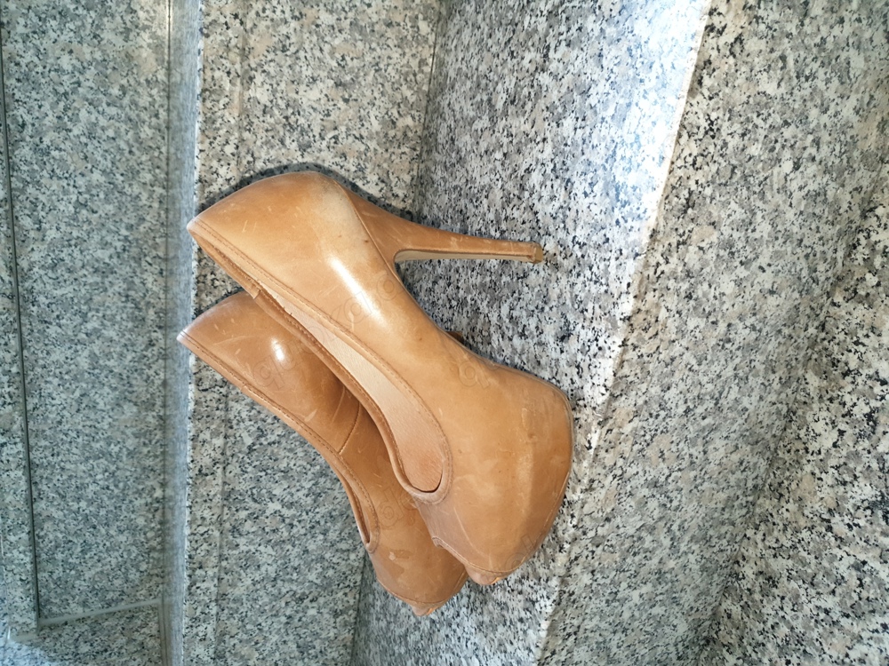 Braune Leder Peeptoes Gr 40 getragen
