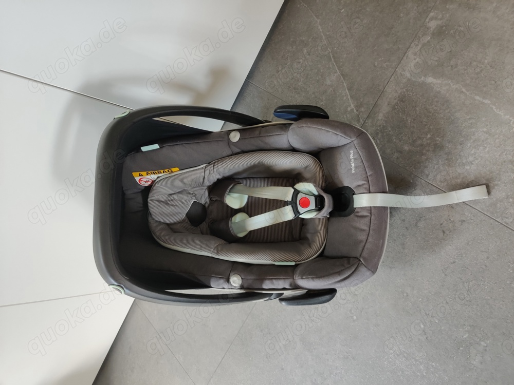 MaxiCosi PepplePlus mit Basisstation und Zubehör 