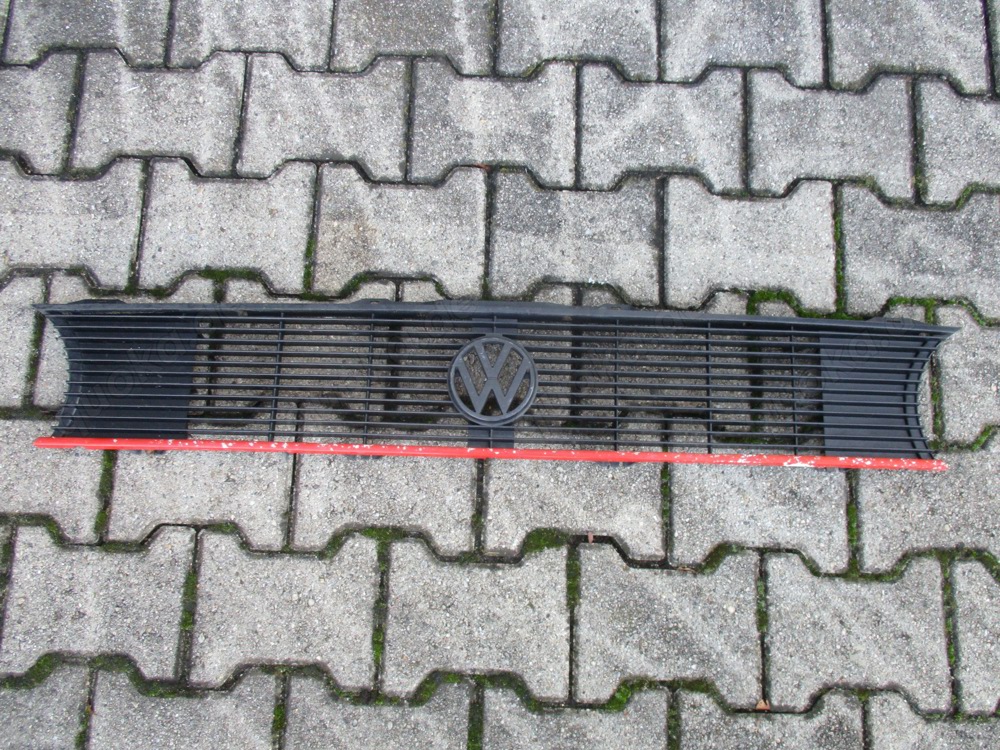 VW Golf 1 GTI Kühlergrill 171853653F