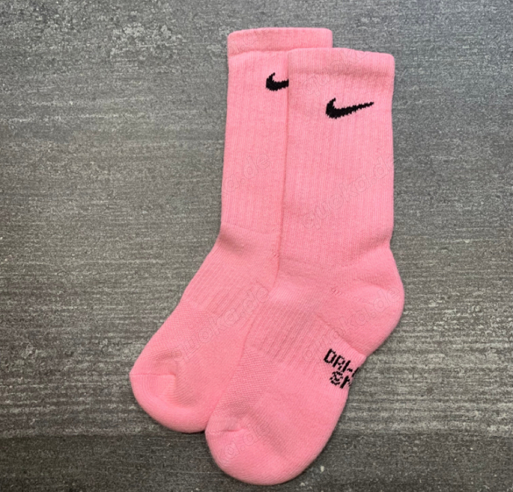 pinke nike socken