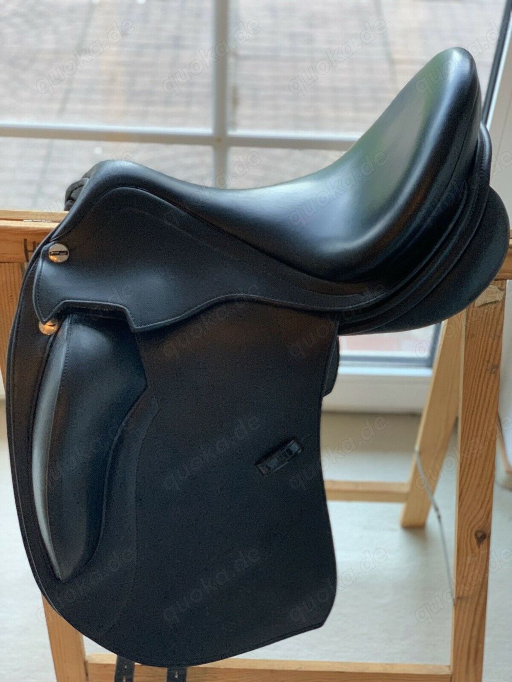 Erreplus Elena Dressursattel Dressage 17 Zoll  33 Kammer