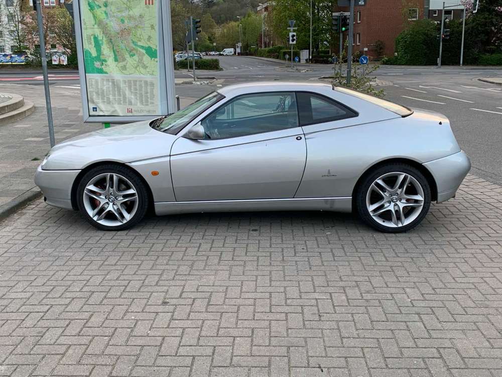 Alfa Romeo GTV 3.0 V6 24V L