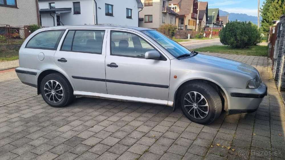 Skoda Octavia 1.6 Combi GLX