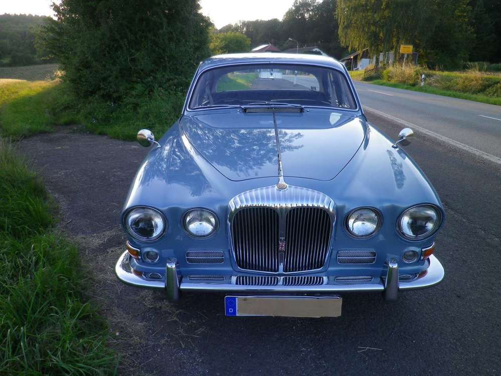 Jaguar Daimler 420 Sovereign
