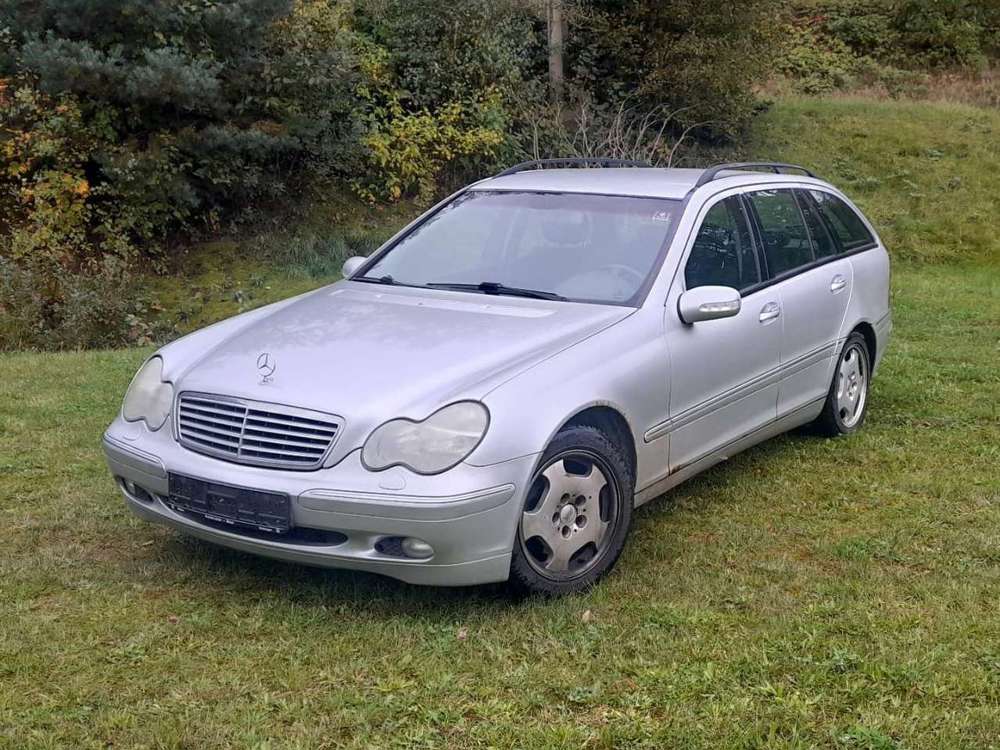 Mercedes-Benz C 240 C-Klasse+T-Modell+T+4Matic+Avantgarde