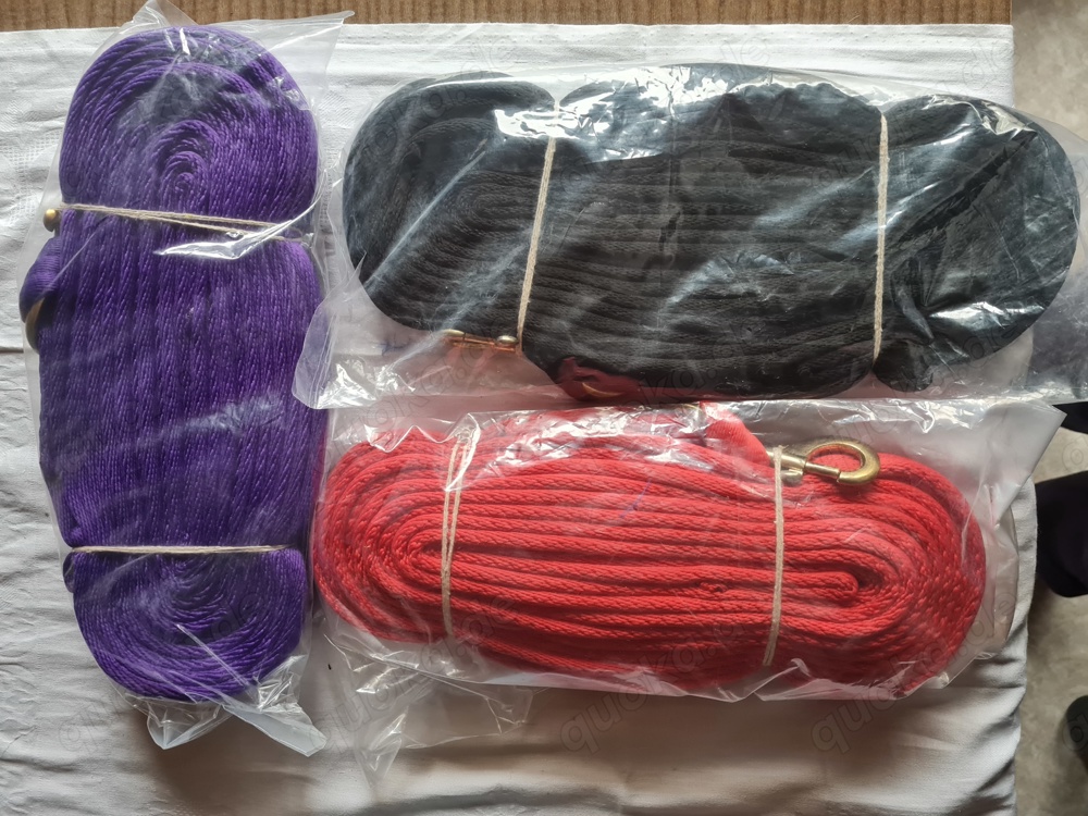 Softlonge angenehm weiche und griffige Softlonge schwarz ,lila oder rot  Neu