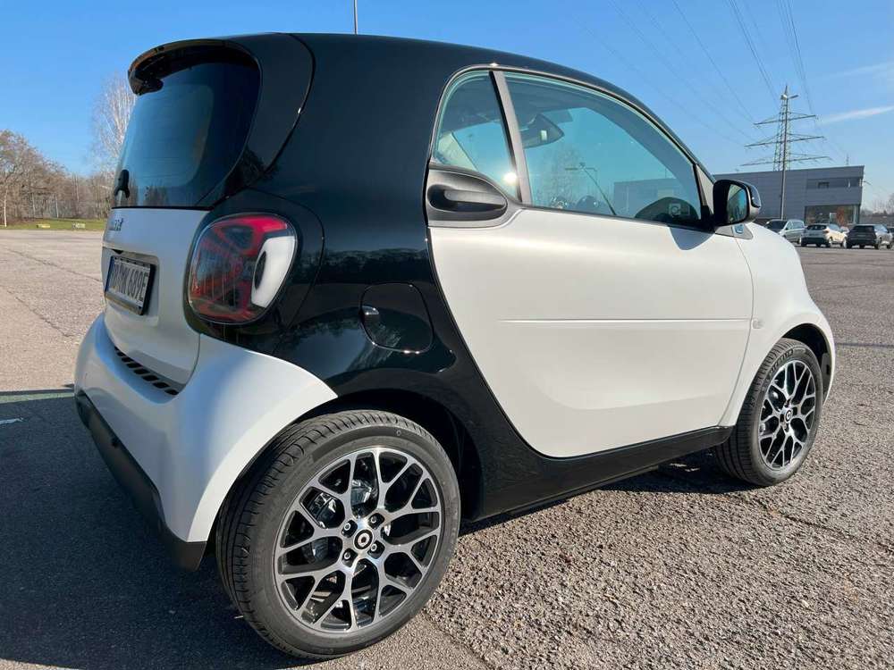 smart forTwo smart fortwo coupe electric drive coupe EQ prime e