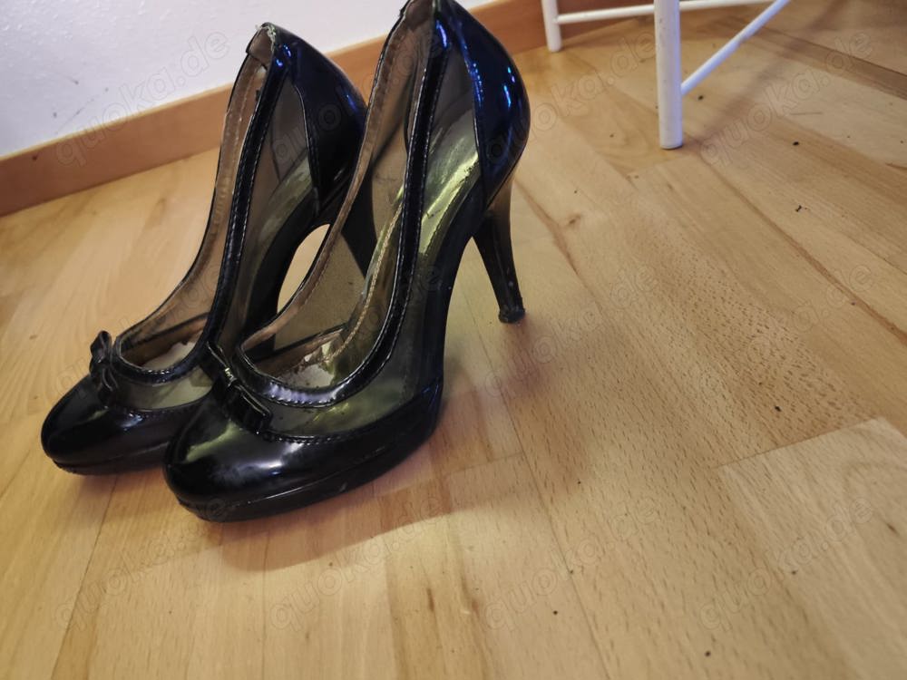 Getragene Schuhe Heels mit persönlicher Übergabe 