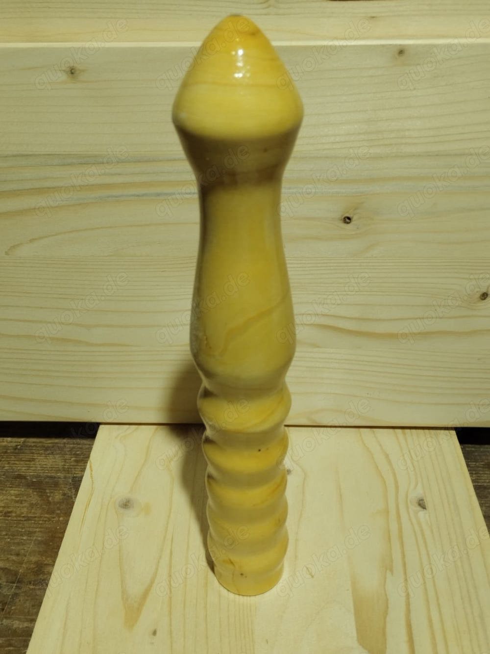 Spitz Dildo mit Griff 