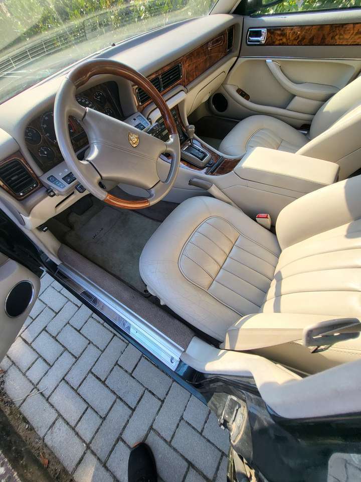 Jaguar XJ XJ 4.0 Sport Soverigne