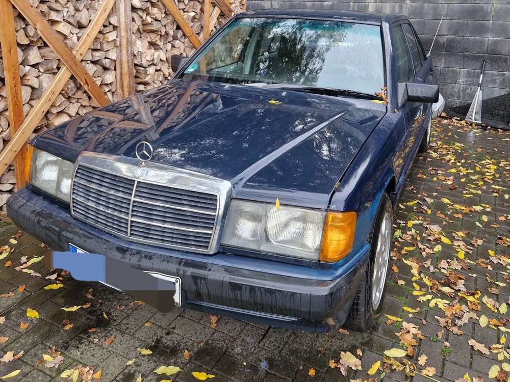 Mercedes-Benz 190