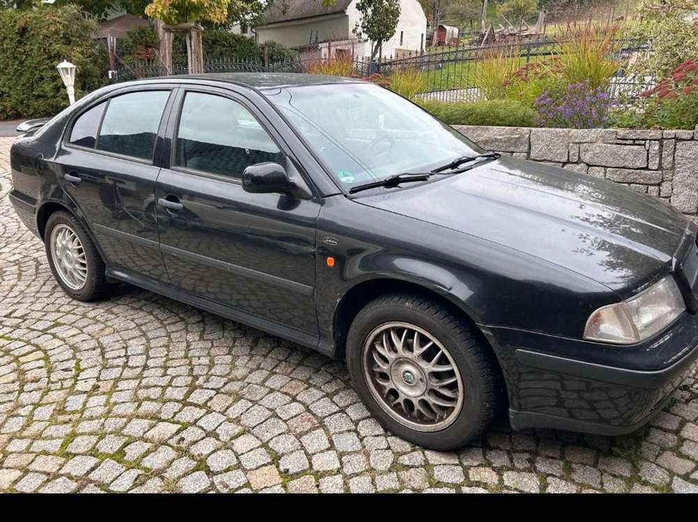 Skoda Octavia Octavia 1.6GLX