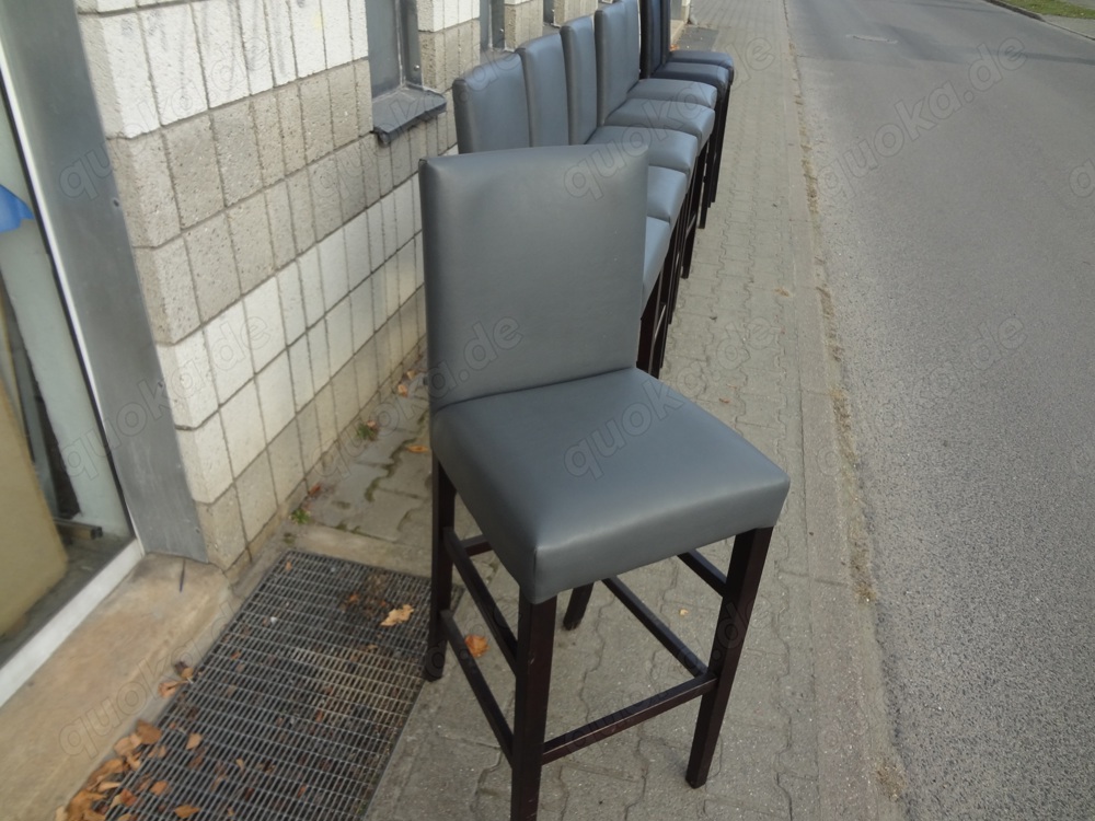 Gepolsterte Barhocker, Holzgestell dunkel Sitzhöhe 80 cm