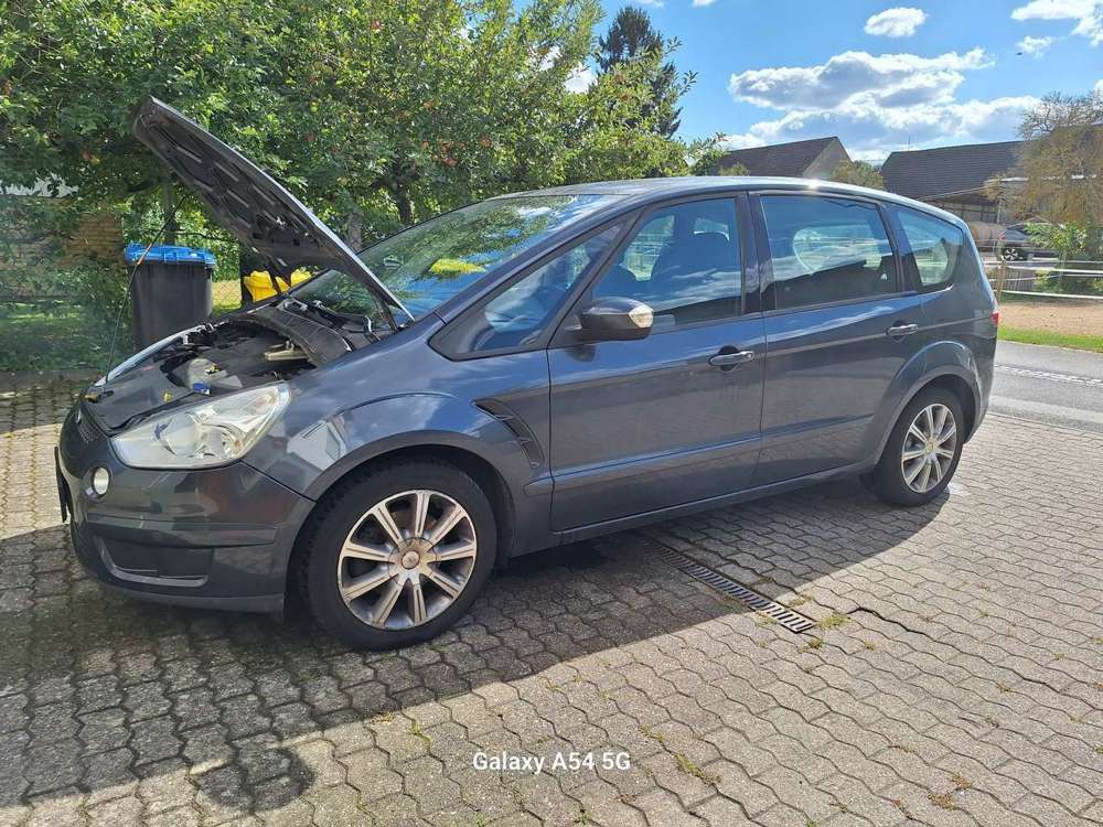 Ford Focus C-Max 2.0 TDCi DPF Trend