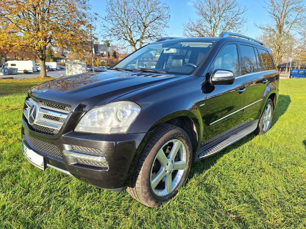 Mercedes-Benz GL 350 GL 350 CDI DPF 4Matic BlueEFFICIENCY 7G-TRONIC