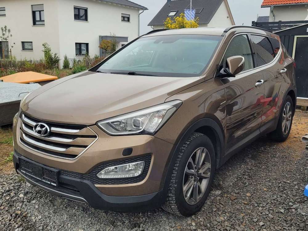 Hyundai SANTA FE 2.2 CRDi 2WD CPF Style