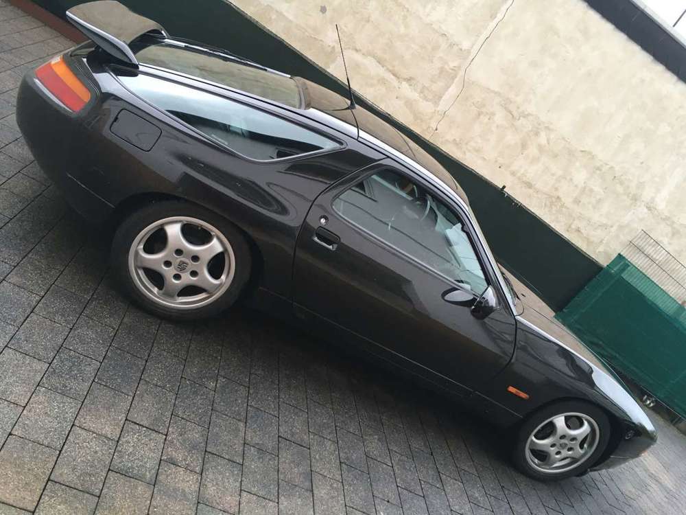 Porsche 928 928 Automatik S 4