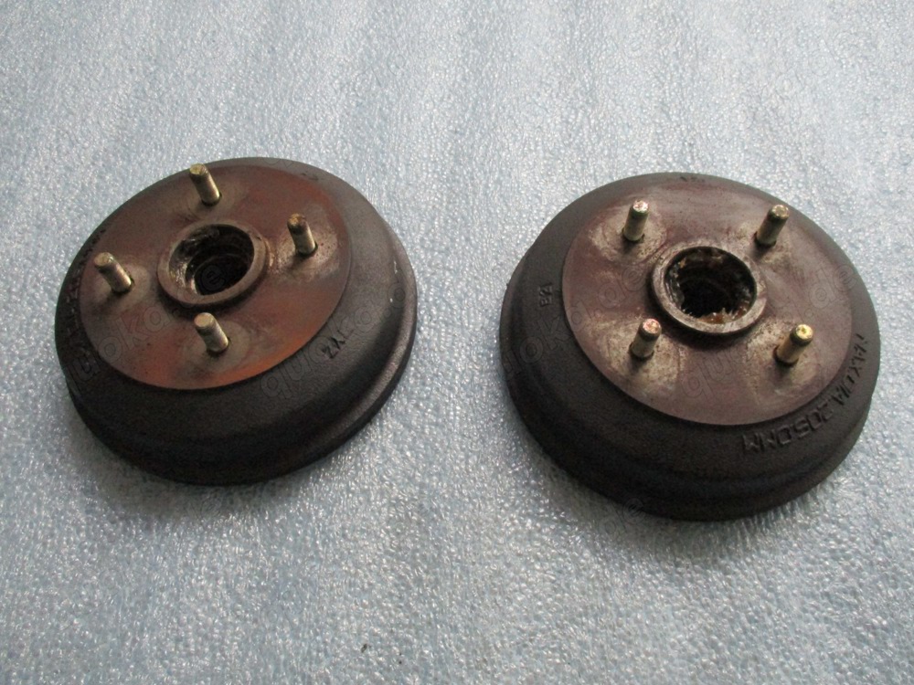 2x Bremstrommel Mitsubishi Galant E10 E30 Lancer III Space Wagon