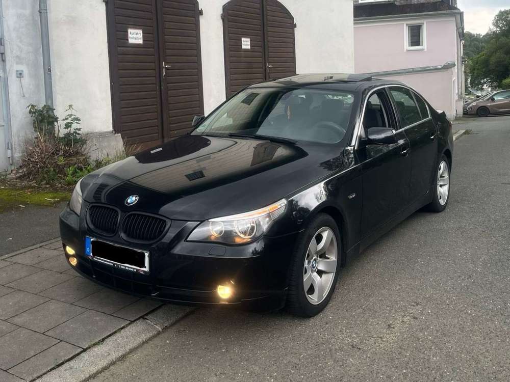 BMW 520 520i