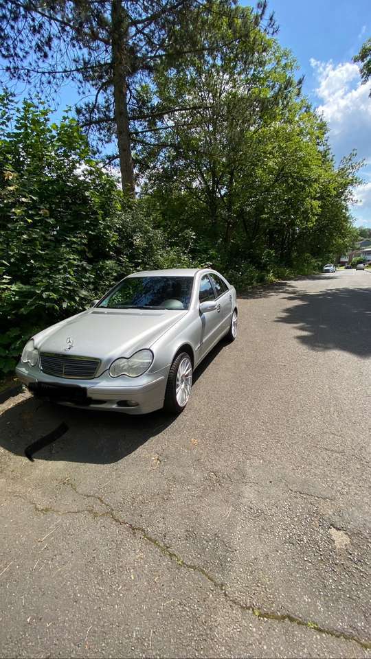 Mercedes-Benz C 180 W203