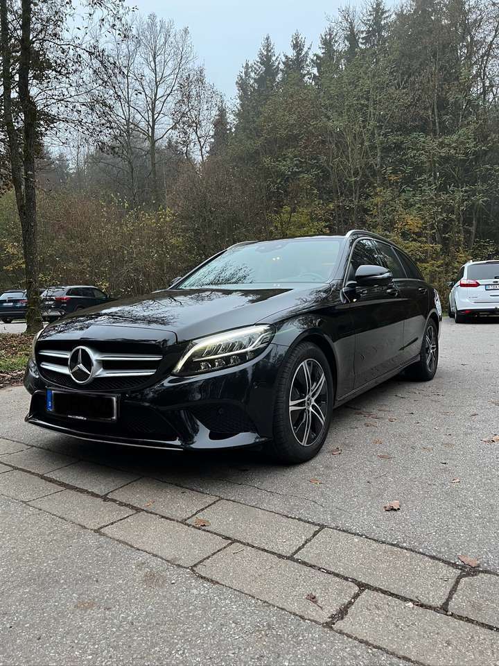 Mercedes-Benz C 180 T 9G-TRONIC