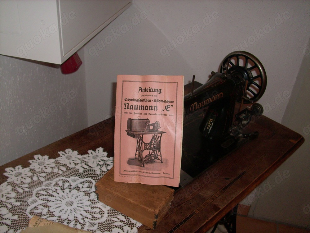 Schwingschiffchen Nähmaschine von Naumann Schwingschiffchen Nähmaschine von Naumann