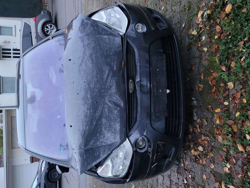 Ford S-Max 2.0 TDCi DPF Titanium
