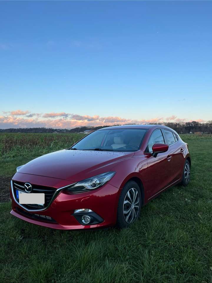 Mazda 3 Mazda 3 Lim. 2.2-D Center-Line Automatik NAVI