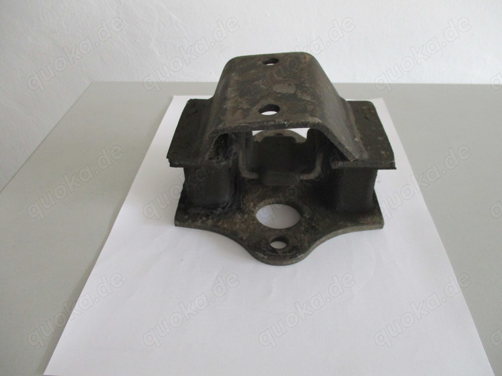 Motorlager hinten MB260670 Mitsubishi Pajero Galloper L200