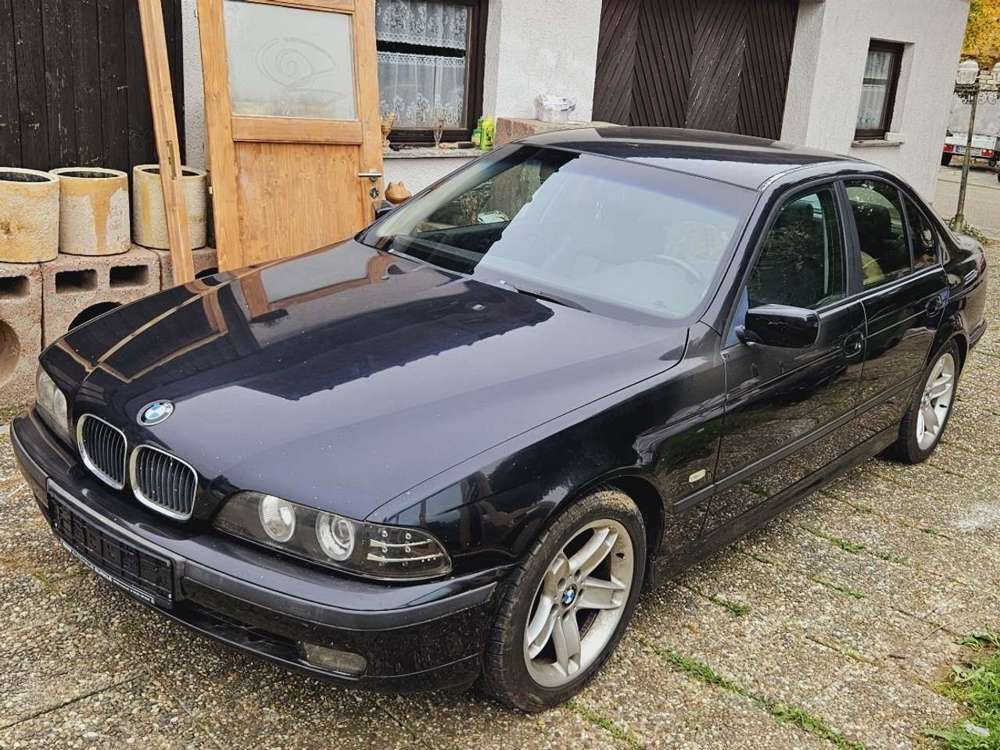 BMW 523 523i