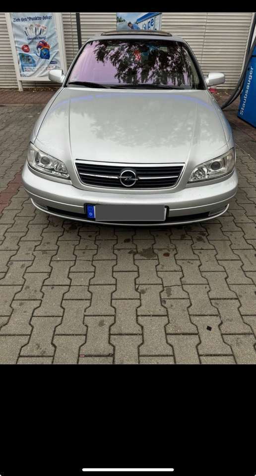 Opel Omega OmegaMV6